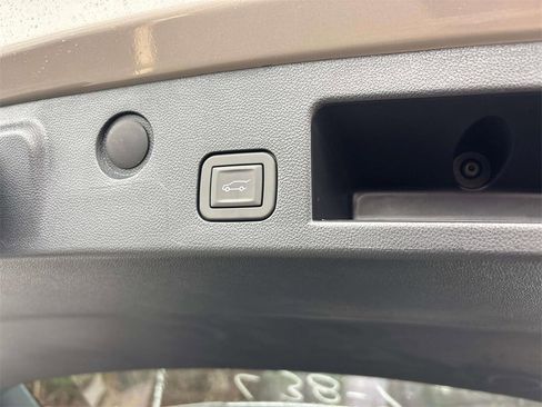 New 2026 GMC Terrain Elevation w/ Elevation Premium Package image 5