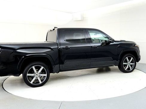 Used 2023 Toyota Tundra Capstone AWD/4WD image 6