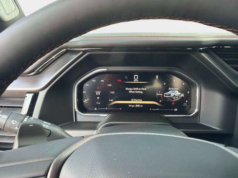New 2026 GMC Sierra 1500 AT4 w/ AT4 Premium Package AWD/4WD image 28