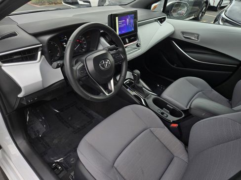 Certified 2025 Toyota Corolla SE image 8