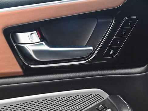 Used 2022 Acura MDX SH-AWD w/ Technology Package image 10