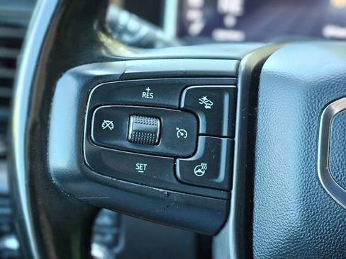 Used 2024 GMC Sierra 2500 AT4 w/ Technology Package image 16