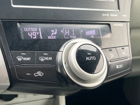 Used 2012 Toyota Prius V Three image 24