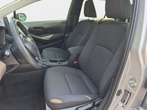 Used 2023 Toyota Corolla LE FWD image 14