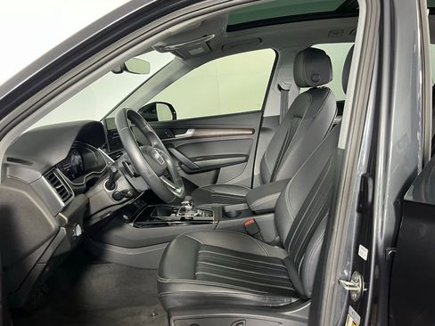 Used 2025 Audi Q5 2.0T Premium image 19
