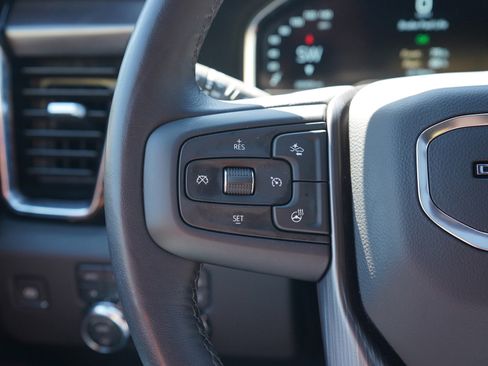 Used 2025 GMC Sierra 3500 Denali Ultimate AWD/4WD image 24