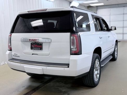 Used 2018 GMC Yukon Denali AWD/4WD image 5