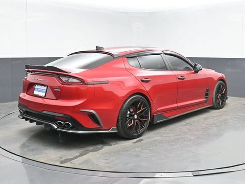Used 2020 Kia Stinger GT-Line w/ Sun & Sound Package AWD/4WD image 10