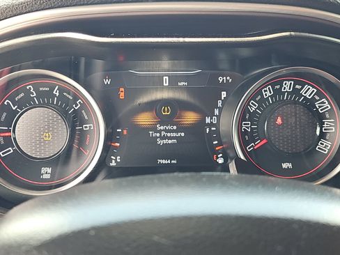 Used 2021 Dodge Challenger SXT RWD image 11