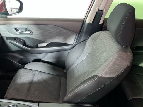 Used 2023 Nissan Rogue SV AWD/4WD image 25