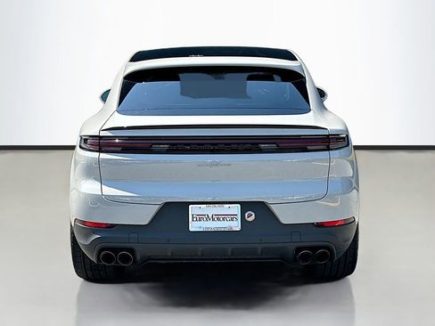 Certified 2026 Porsche Cayenne Coupe AWD/4WD image 10