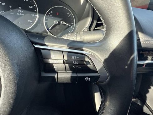 Used 2025 MAZDA MAZDA3 s image 35