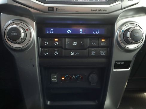 Used 2019 Toyota 4Runner Limited image 18