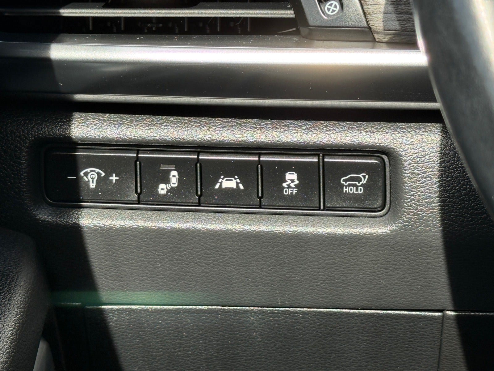Used 2021 Kia Telluride SX w/ Nightfall Edition Package AWD/4WD image 17