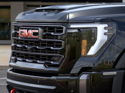 New 2026 GMC Sierra 2500 AT4X w/ LPO, Black Badging Package AWD/4WD image 15