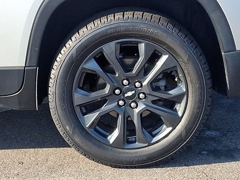 Used 2021 Chevrolet Traverse RS FWD image 31