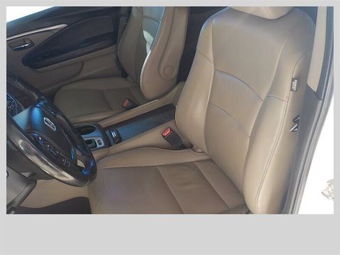 Used 2016 Honda Pilot EX-L image 2