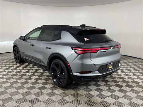 New 2026 Chevrolet Equinox EV RS image 19