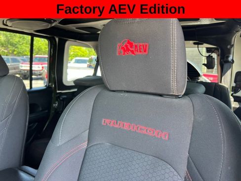 Used 2021 Jeep Wrangler Unlimited Rubicon AWD/4WD image 14