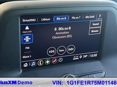Used 2021 Chevrolet Camaro LT RWD image 27