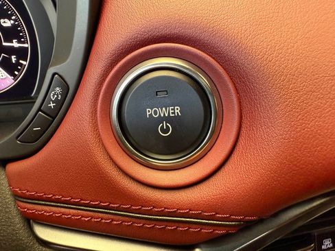 New 2025 MAZDA CX-70 Plug-In Hybrid w/ Premium Plus image 25