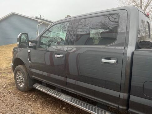 Used 2017 Ford F250 Lariat w/ Chrome Package image 2