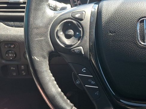 Used 2020 Honda Ridgeline RTL-E image 21