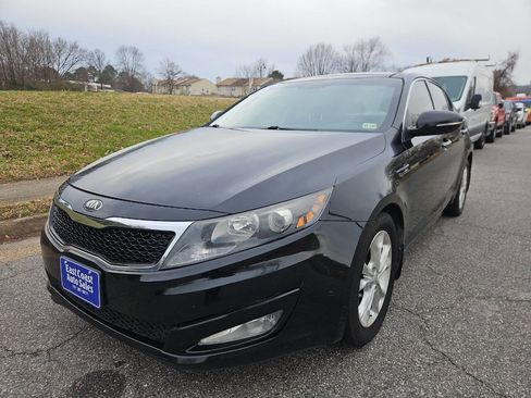 Used 2013 Kia Optima EX w/ Premium Pkg image 2