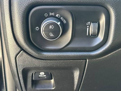 Used 2025 RAM 1500 Tradesman image 24