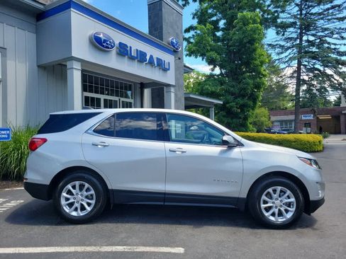 Used 2020 Chevrolet Equinox LT AWD/4WD image 2