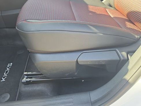 New 2026 Nissan Kicks SR image 20