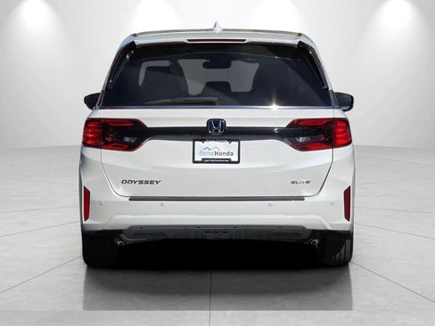 New 2026 Honda Odyssey Elite image 7
