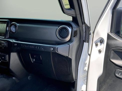 Used 2022 Jeep Wrangler Unlimited Sport w/ Sun And Sound Package AWD/4WD image 19