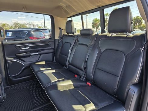 Used 2019 RAM 1500 Laramie image 28