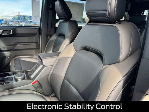 New 2025 Ford Bronco Outer Banks image 13