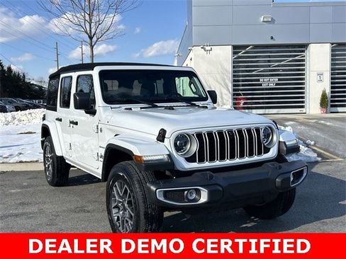 Certified 2024 Jeep Wrangler Sahara w/ Technology Group image 1