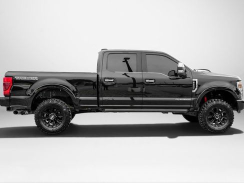 Used 2020 Ford F250 Platinum w/ Tremor Off-Road Package AWD/4WD image 5