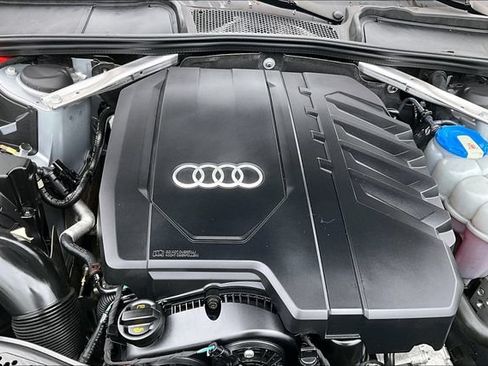 Used 2023 Audi A4 2.0T Premium w/ Convenience Package AWD/4WD image 34