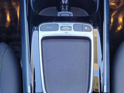 Certified 2025 Mercedes-Benz GLA 250 image 19