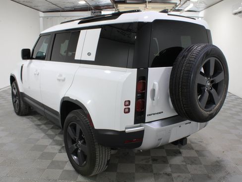 Used 2024 Land Rover Defender 110 S AWD/4WD image 28