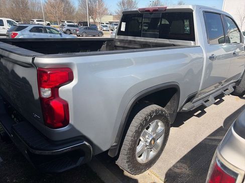 Used 2023 Chevrolet Silverado 2500 LTZ w/ LTZ Convenience Package image 6