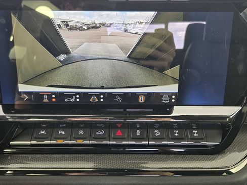 New 2026 Chevrolet Silverado 1500 ZR2 w/ LPO, Dark Essentials Package AWD/4WD image 17