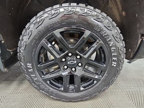 Certified 2023 Chevrolet Silverado 1500 Custom Trail Boss AWD/4WD image 42