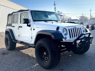 Used 2016 Jeep Wrangler Unlimited Sahara video 1