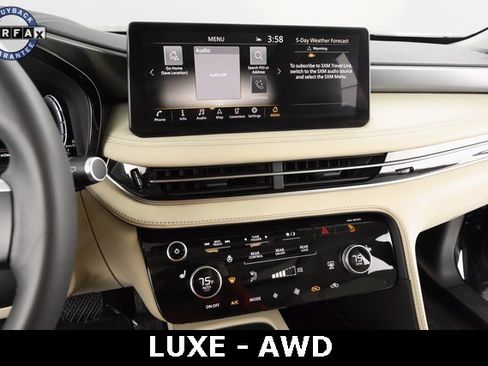 Used 2023 INFINITI QX60 Luxe image 26