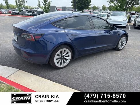 Used 2023 Tesla Model 3 Standard Range RWD image 4