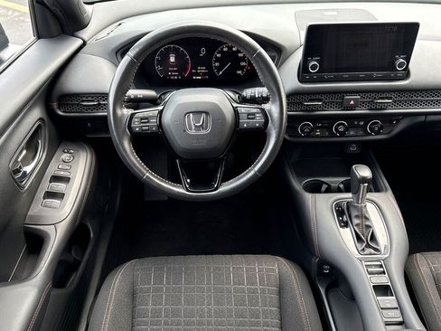Certified 2024 Honda HR-V Sport image 17