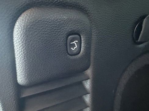 Used 2018 Jeep Grand Cherokee Summit w/ Platinum Series Group image 28