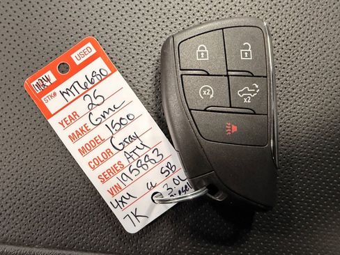 Used 2025 GMC Sierra 1500 AT4 w/ AT4 Premium Package image 57