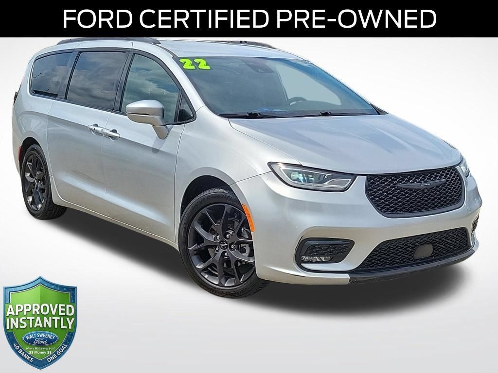 Used 2022 Chrysler Pacifica Touring-L w/ S Appearance Package FWD image 1